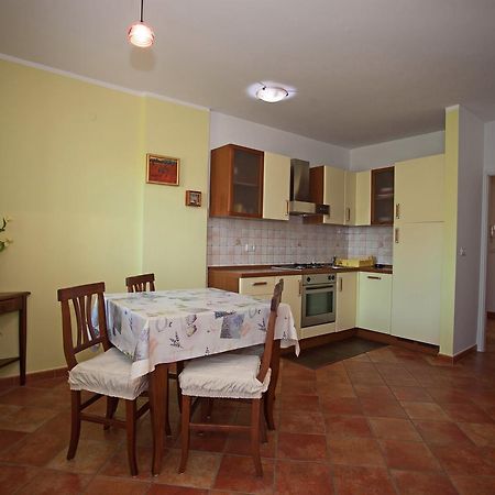 Apartment Pia Rovinj Exterior photo